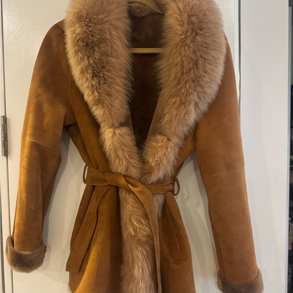 Elegant Brown Fur-Trimmed Women's Teddy Jacket